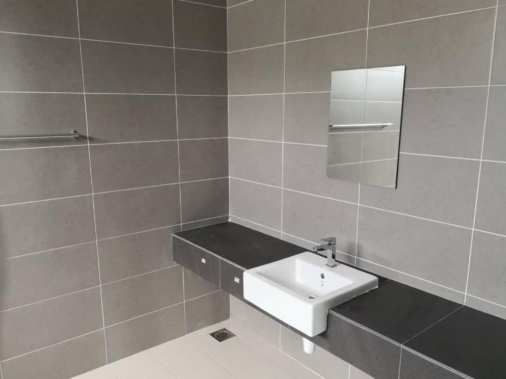 Johor Desaru Beach Bungalow Villas Kangkar Chemaran Εξωτερικό φωτογραφία